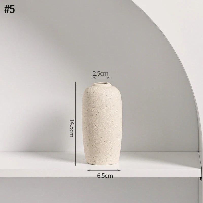 Moderne Keramisk Vase i Hvidt Minimalistisk Design