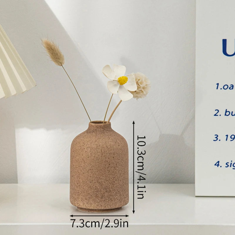 Moderne Keramisk Vase i Hvidt Minimalistisk Design