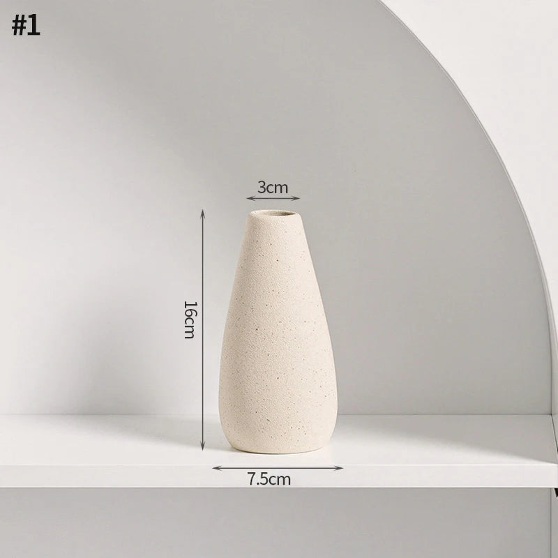 Moderne Keramisk Vase i Hvidt Minimalistisk Design