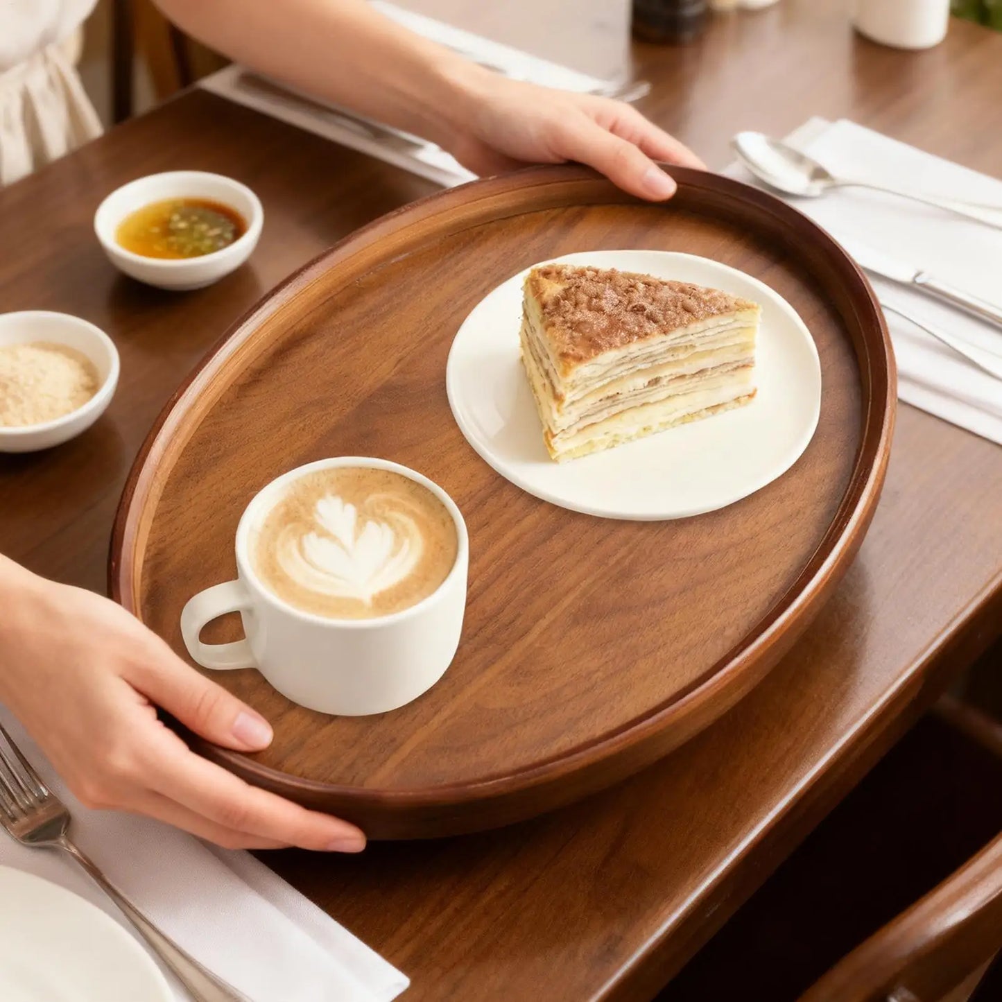 Oval Træ Bakke