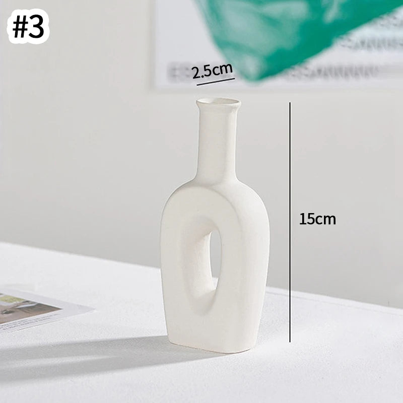 Moderne Keramisk Vase i Hvidt Minimalistisk Design